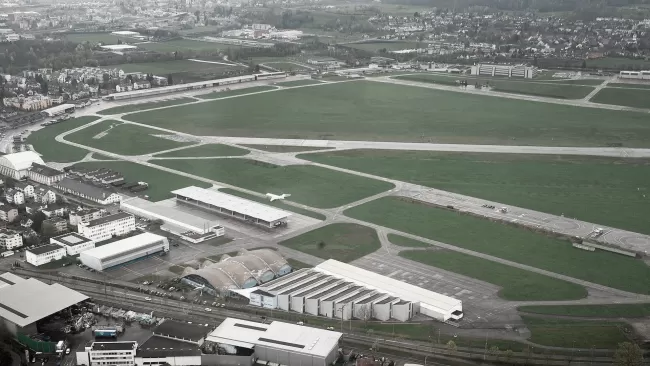 Areal Innovation Park Zurich: Flugplatzareal D&uuml;bendorf